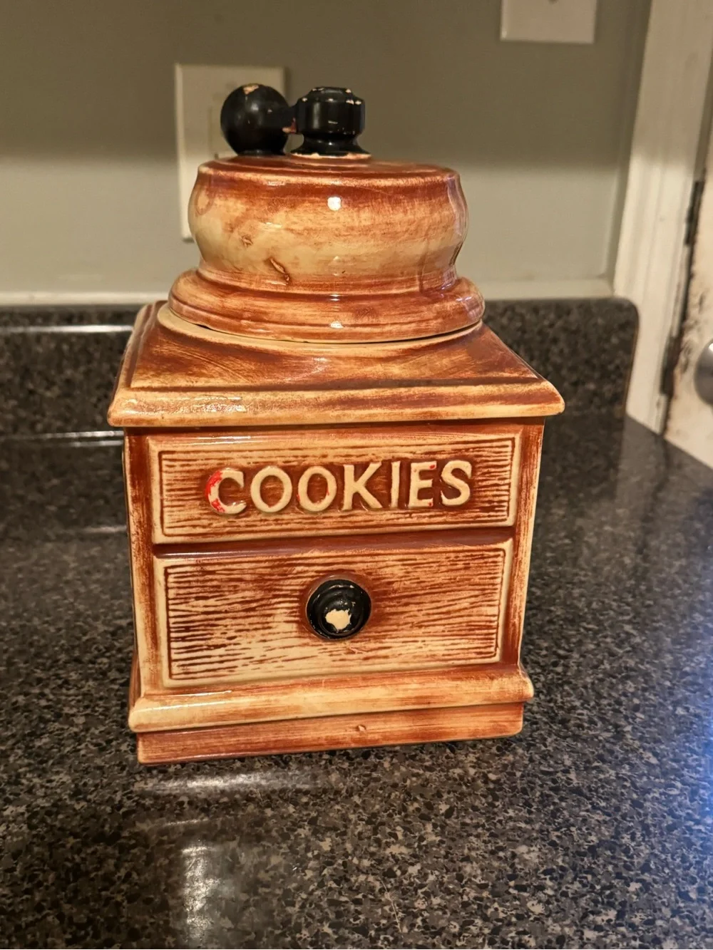 VTG McCoy Pottery Coffee Grinder Cookie Jar